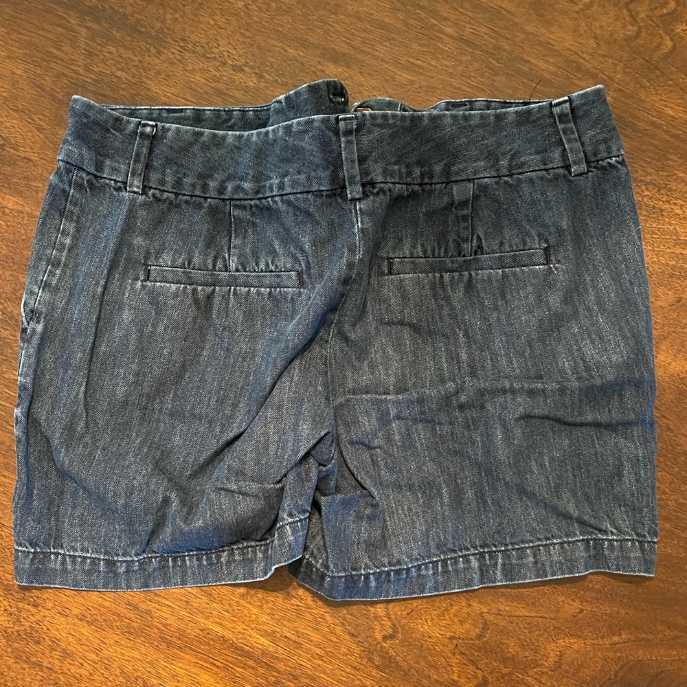 Loft‎ 5” Shorts - Picture 4 of 4
